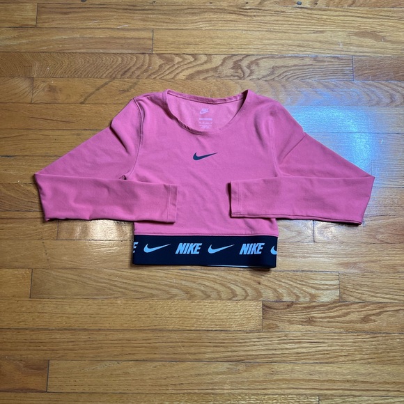 Nike Rose Long Sleeve Crop Top - Picture 1 of 2
